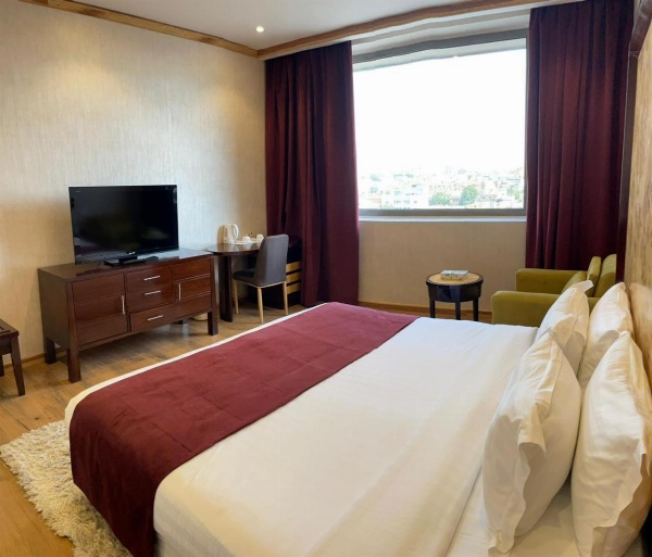 Hyatt Jeddah Continental Hotel image 2